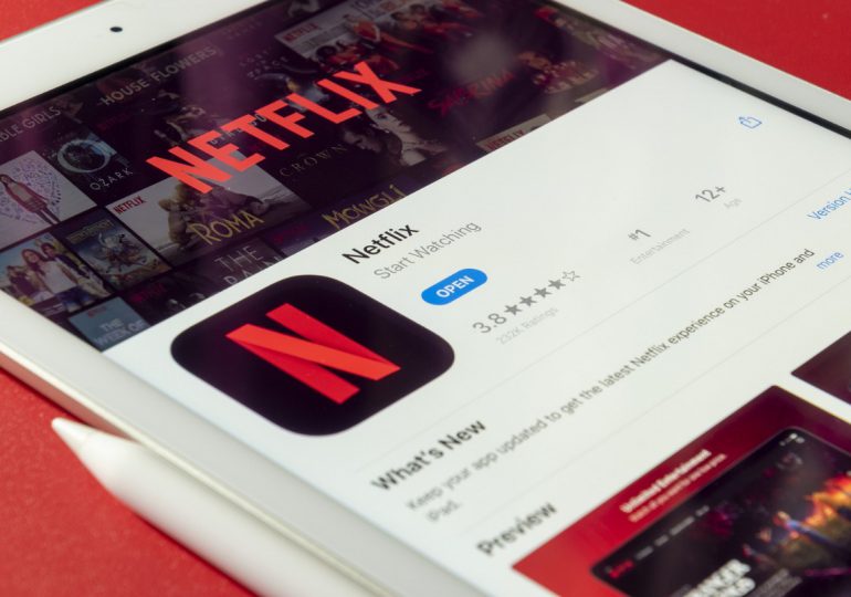 Este es el plan de Netflix con su versión gratuita para celulares
