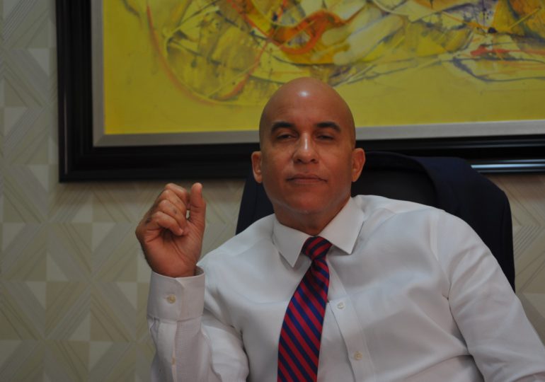 Homero Figueroa aclara  Gobierno dominicano no organizó fiesta en Nueva York