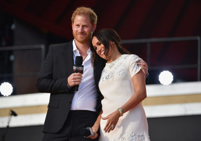El príncipe Harry y Meghan Markle ovacionados en el Global Citizen Live