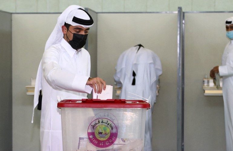 Los ciudadanos de Catar acuden a las urnas en unas elecciones inéditas