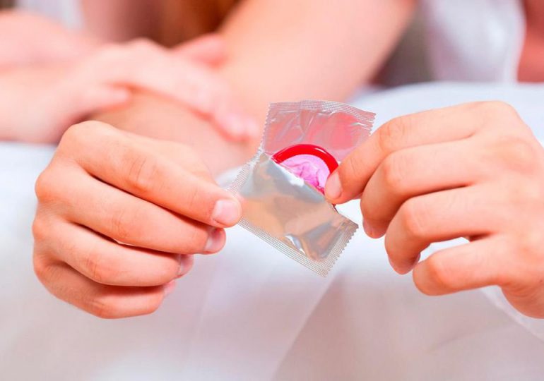 Quitarse el condón sin permiso de la pareja será delito en California