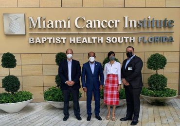 Seguros Reservas firma acuerdo con Baptist Health South Florida