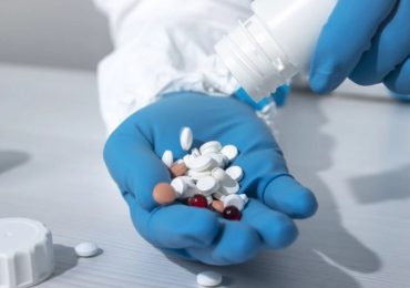 AstraZeneca anuncia resultados alentadores en ensayos de fármaco contra el covid-19