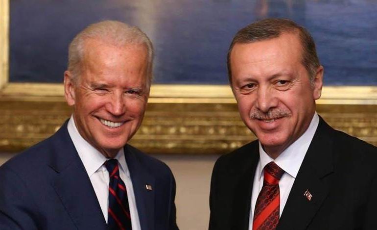 Biden y Erdogan se reunirán el domingo en Roma