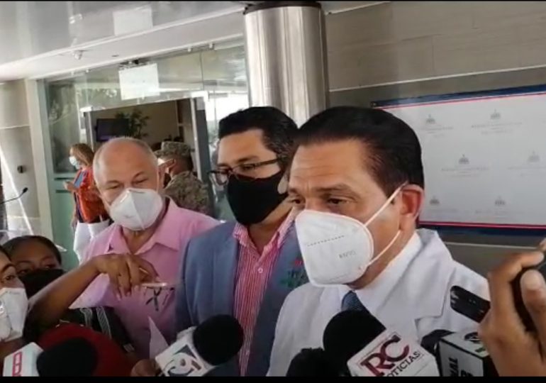 VIDEO | Ministro de Salud asegura hospitales COVID-19 están listo ante cualquier rebrote por eliminación del toque de queda