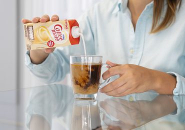 Nestlé Dominicana lanza su nuevo Coffee Mate® Líquido