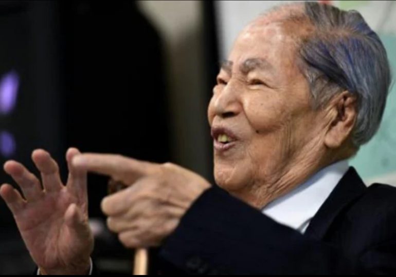 Muere japonés defensor del desarme nuclear y sobreviviente de Hiroshima
