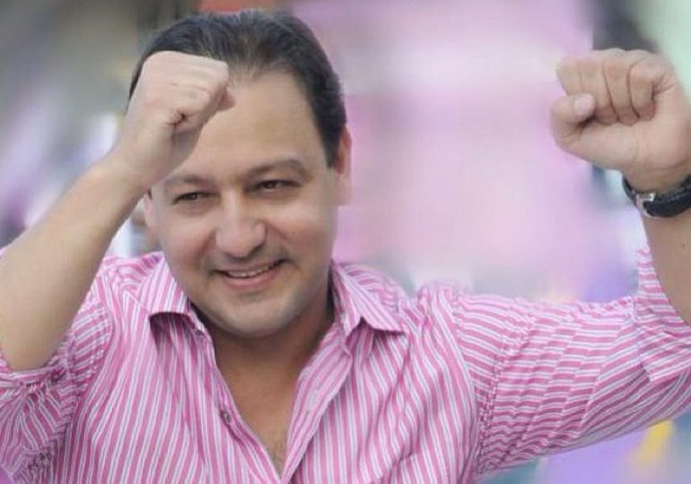 Vídeo| Abel Martínez celebra victoria de Eduardo Hidalgo pese comisión electoral de ADP no declara ganador