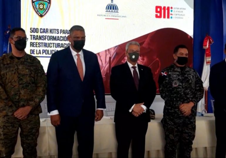 VIDEO|PN recibe 500 "Car Kits" modernos para patrullajes