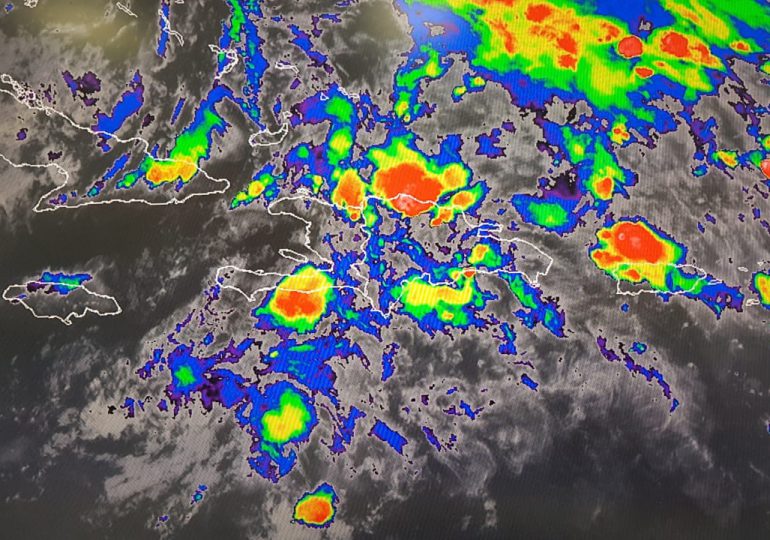 VIDEO|ONAMET pronostica fin de semana lluvioso; mantiene alerta para nueve provincias