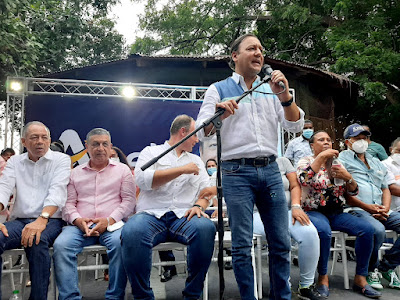 Abel Martínez lanza duras críticas al gobierno por malas ejecutorias
