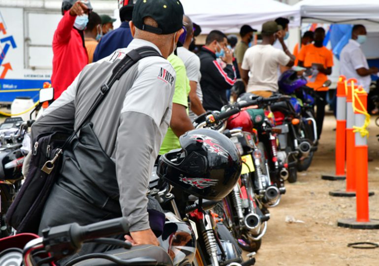 Defensor del Pueblo insta al INTRANT abstenerse de exigir registro de motocicletas inscritas en DGII
