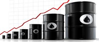 Petróleo sube tras reporte de reservas en EEUU