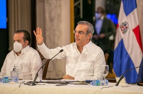 Ministro Paliza anuncia  presidente Abinader planteará su posición sobre la reforma fiscal y Haití