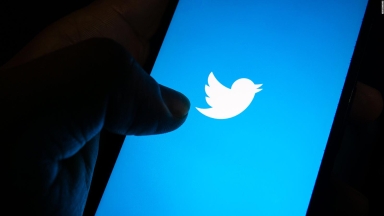 Twitter registra problemas horas después de caída masiva de Facebook, WhatsApp e Instagram