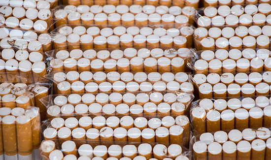 PN ocupa más de 70 mil unidades de cigarrillos y otros productos traídos al país por contrabando