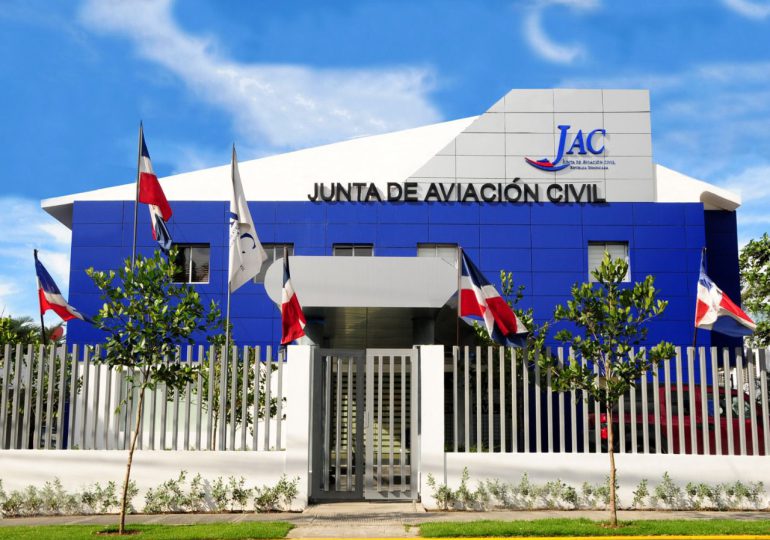 JAC aprueba 30 nuevas rutas a operador aéreo nacional