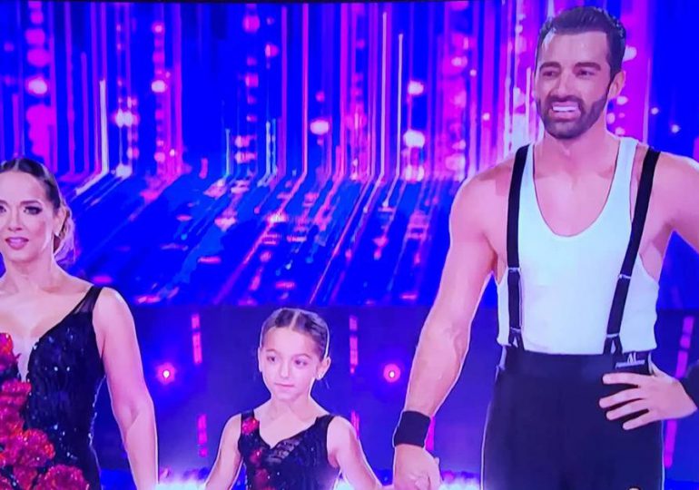 Adamari López y Toni Costa deslumbran en la pista de baile junto a su hija Alaïa