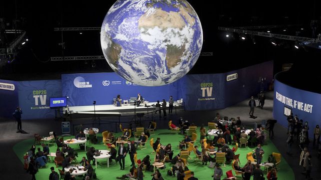 La COP26 adopta criticado pacto para acelerar la lucha contra el cambio climático