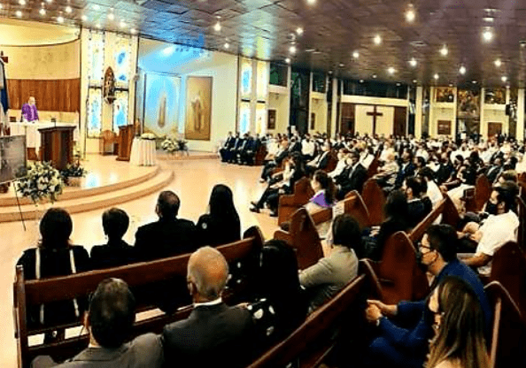 Familiares y representantes PLD participan en misa  novenario de Reinaldo Pared