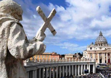Vaticano podría perder 135 millones de dólares por venta de palacio en Londres
