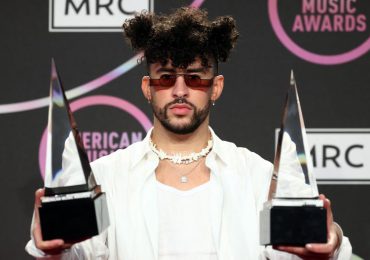 Los reyes del K-pop BTS y Bad Bunny triunfan en los premios AMA