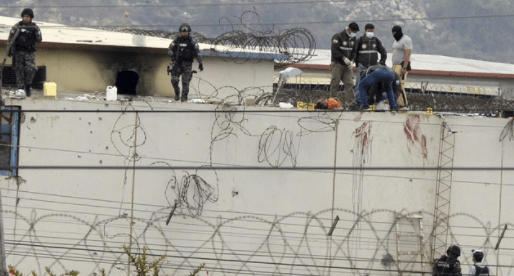 Una "barbarie" en cárcel de Ecuador deja 68 presos muertos y 25 heridos