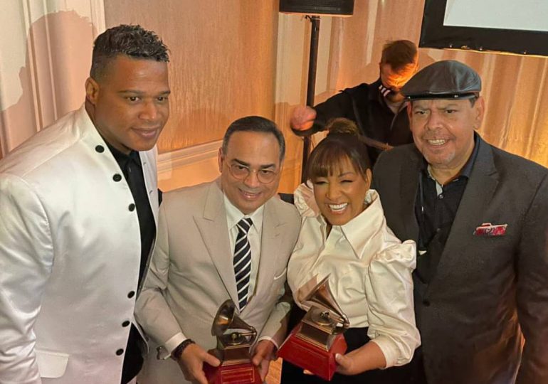 Merengueros dominicanos se reúnen en Las Vegas para los Latin Grammy 2021