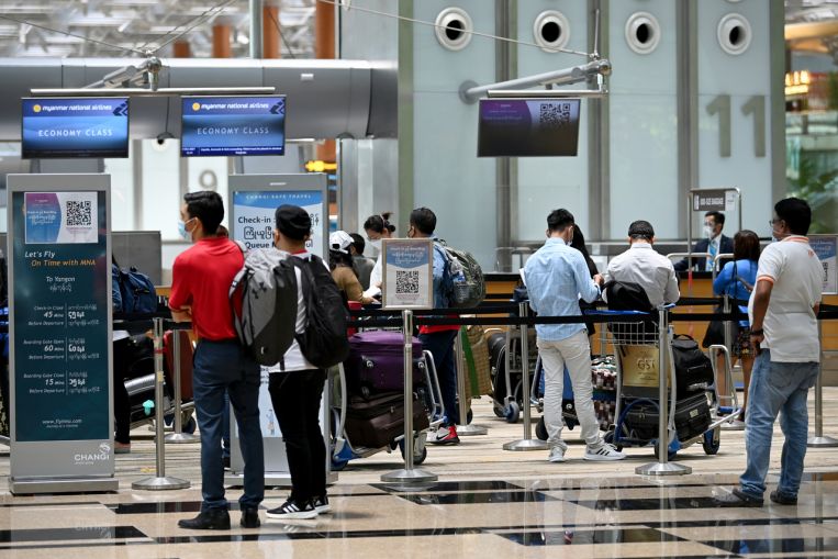 Singapur y Malasia alivian restricciones fronterizas por coronavirus
