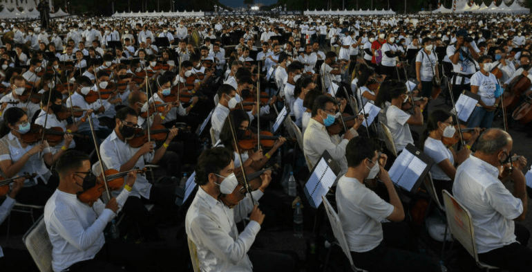 12.000 músicos venezolanos, por el Guinness a la mayor orquesta del mundo