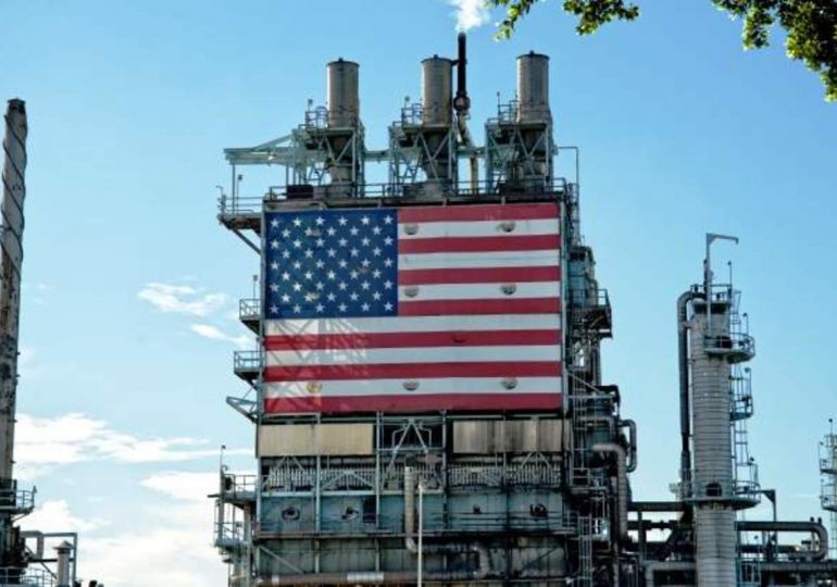 Inédita alianza de países liderada por EEUU busca bajar los precios del crudo