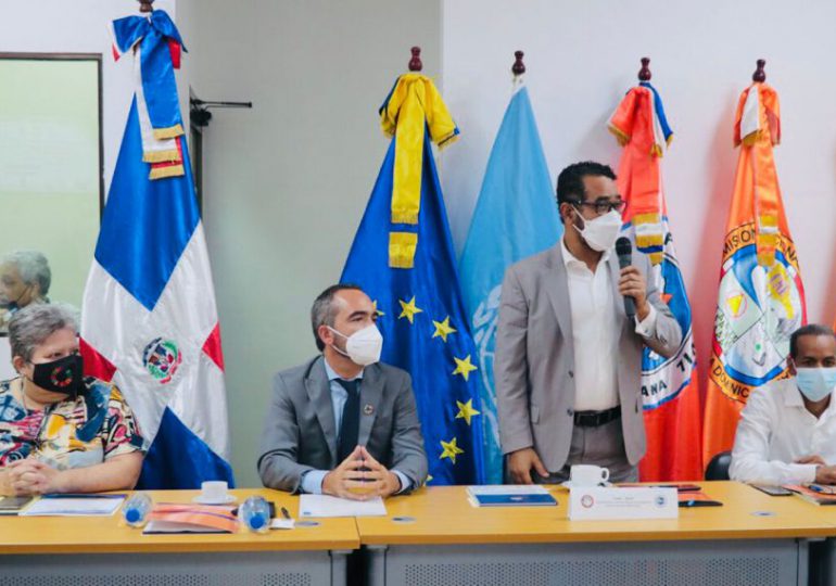Defensa Civil, PNUD y UE fortalecen capacidades de los alcaldes de SD en gestión de riesgos de desastres