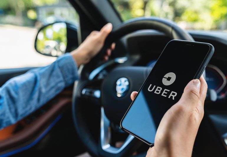 Uber RD se compromete a avanzar en regularización del servicio