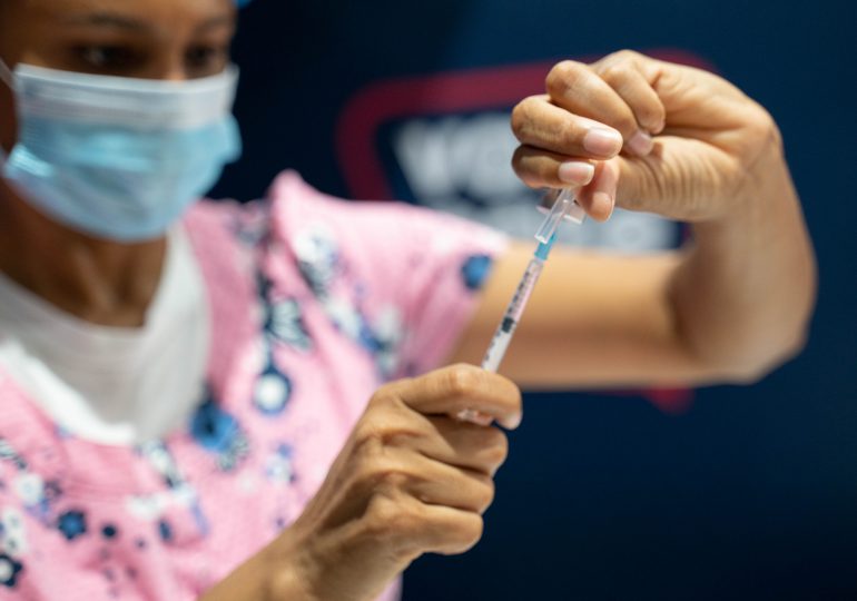 Ministerio de Salud continúa vacunación por casas en todo el territorio nacional