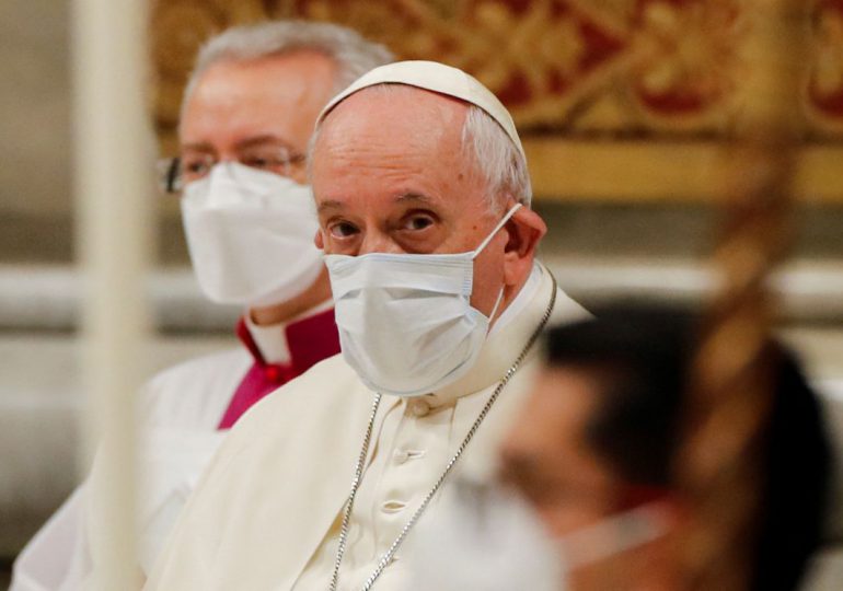 El papa no preside ceremonia de víspera de fin de año