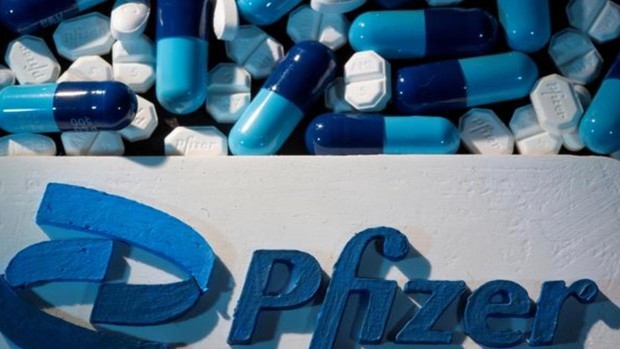 Autoridades sanitarias de EEUU autorizan la píldora contra el covid-19 de Pfizer