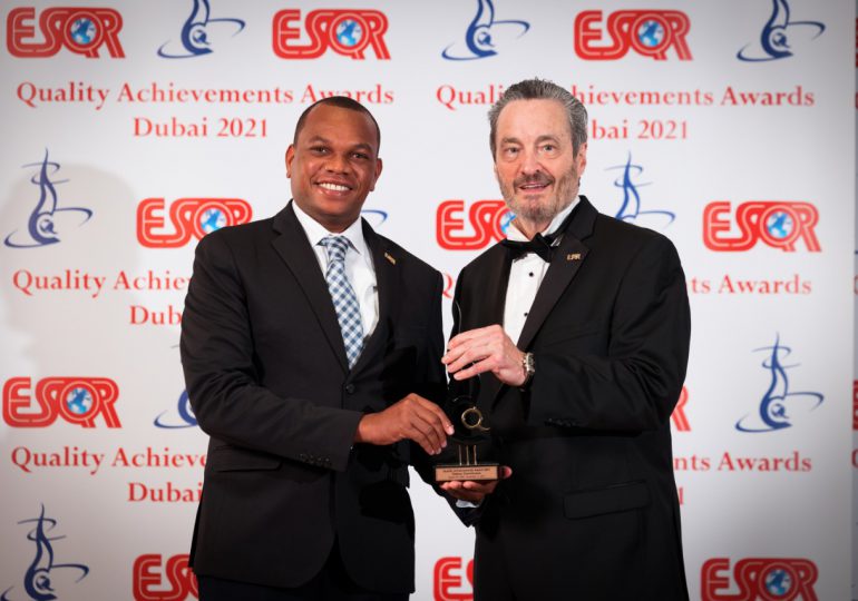 VIDEO | Edesur recibe en Dubai premio internacional "ESQR’s Quality Achievements Award 2021"; categoría oro