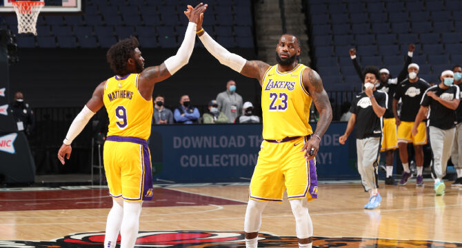 Lakers machacan a Thunder y Nets mantienen liderato en Atlanta