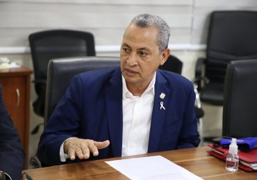 Diputado Pedro Martínez respalda solicitud de Procuradora de mayor presupuesto