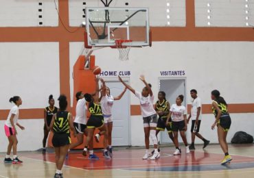Distrito Nacional se corona en béisbol y la provincia Santo Domingo en baloncesto