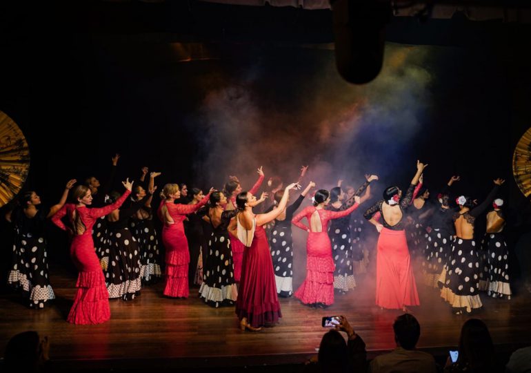 Dominicana Vive el Flamenco y el Grupo Calor Flamenco presentaron Recital Arsa y Toma