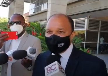 VIDEO | Depositan denuncia en PEPCA contra Seguro Banreservas por supuesta mafia