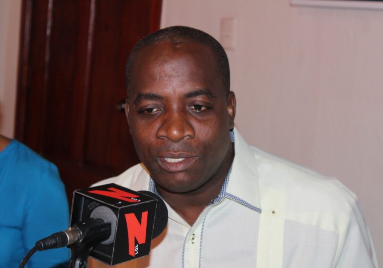 Pandilla haitiana libera al periodista Alexander Gálvez tras nueve días de secuestro