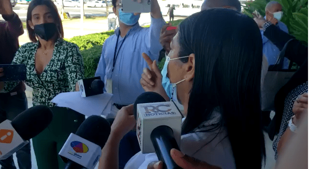 VIDEO | Familia López exige terrenos de Punta Rucia; piden apresamiento abogado Amadeo Peralta