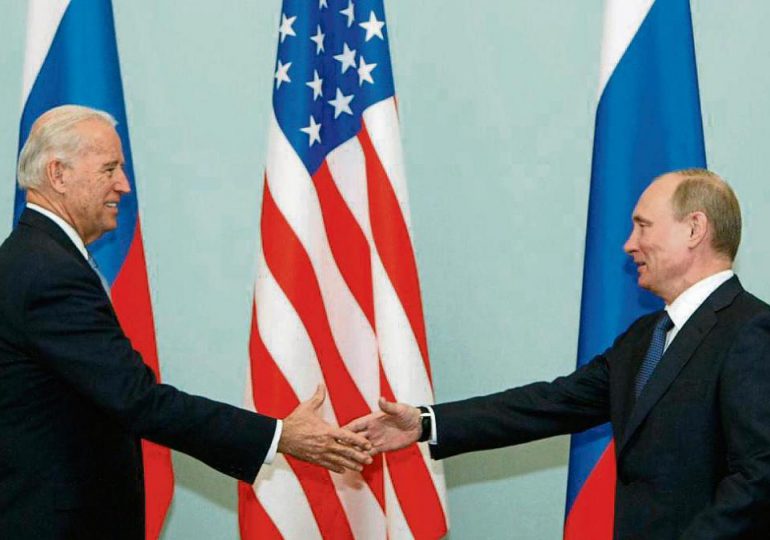 Vladimir Putin y Joe Biden tratarán el próximo martes la situación en Ucrania