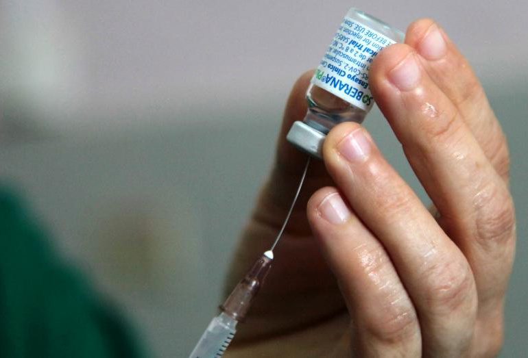 Cuba aprueba uso de emergencia de vacuna para niños convalecientes de covid-19