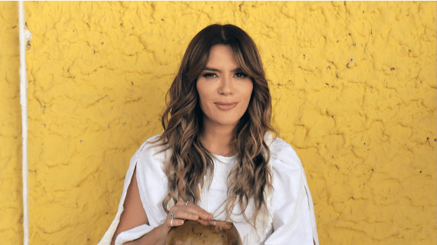 Kany García estrena tema "Agüita e Coco"