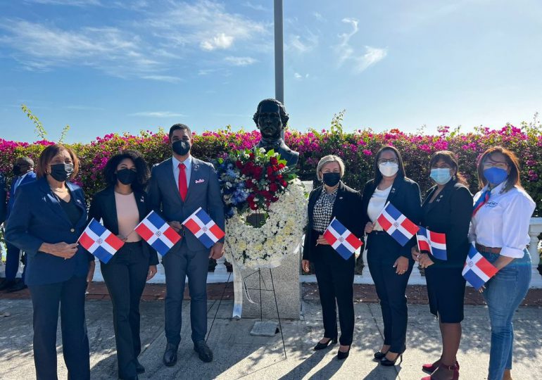 Embajada de RD en Panamá rinde homenaje a Juan Pablo Duarte