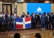 VIDEO | Abinader entrega bandera a equipo dominicano irá a Serie del Caribe