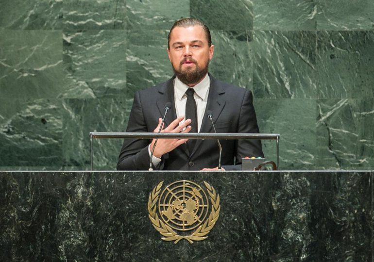Bautizan un árbol tropical en honor del actor y ambientalista Leonardo DiCaprio